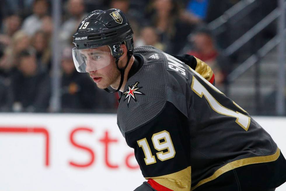 Vegas Golden Knights right wing Reilly Smith (19) plays against the Los Angeles Kings during an ...