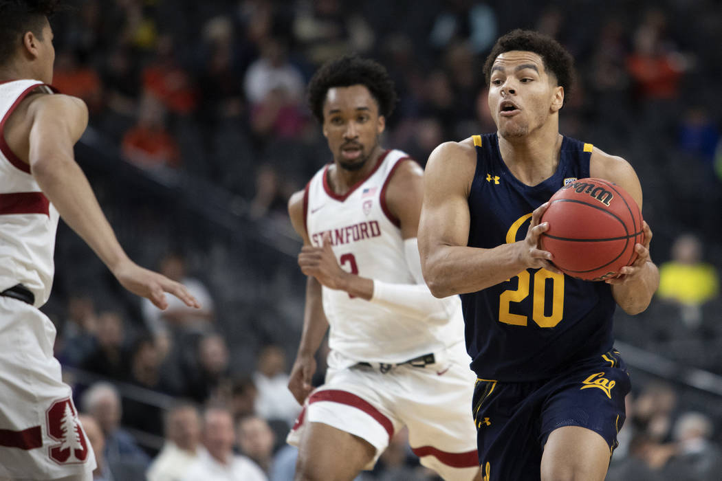 University of California, Berkely's guard Matt Bradley (20) dribbled toward the basket as Stand ...