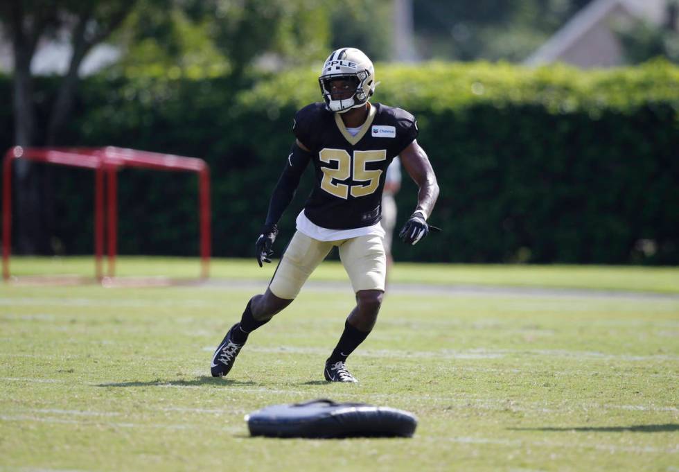 New Orleans Saints cornerback Eli Apple (25) goes through drills during training camp at their ...