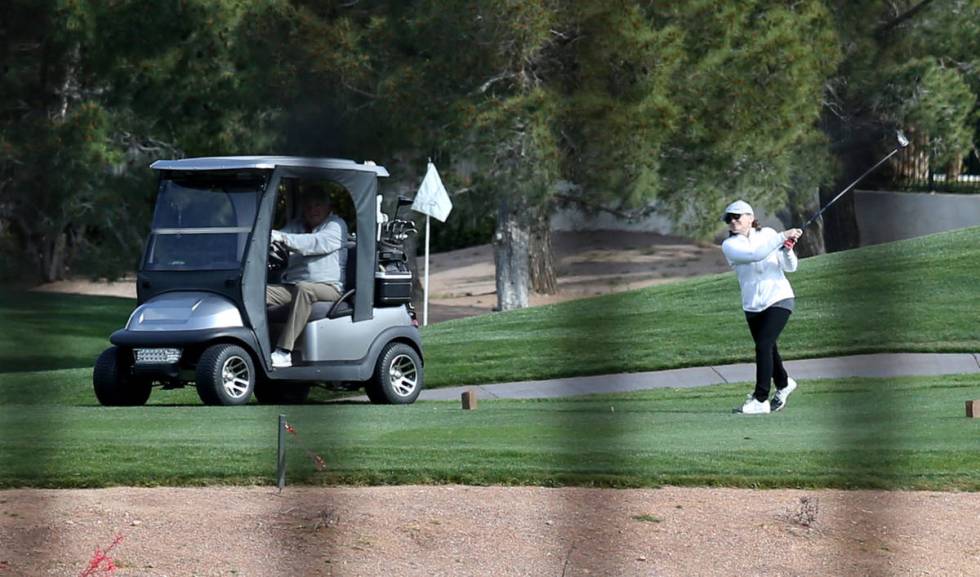 Golfers at Canyon Gate Country Club in Las Vegas Thursday, April 9, 2020. (K.M. Cannon/Las Vega ...