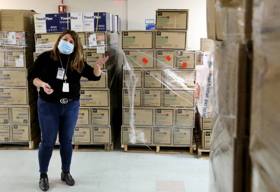 Jacqueline Saites, director of University Medical Center contracts management, shows the hospit ...