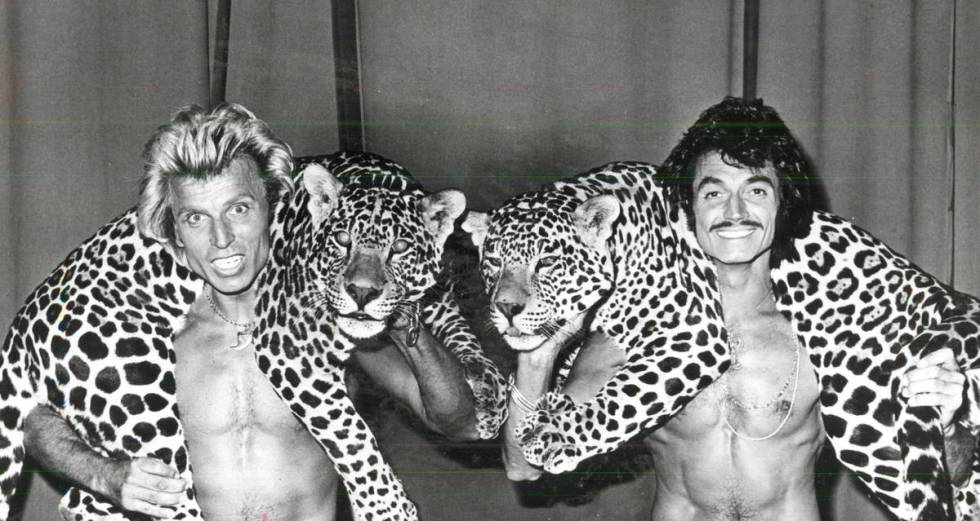 Siegfried and Roy at the Stardust. (Review-Journal file)