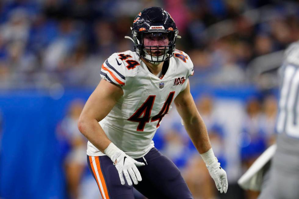 Chicago Bears inside linebacker Nick Kwiatkoski plays against the Detroit Lions during an NFL f ...