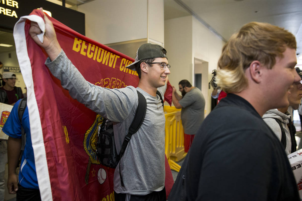 Southern Nevada Blue Sox baseball player Jesse Fonteboa, 17, arrives to McCarran International ...