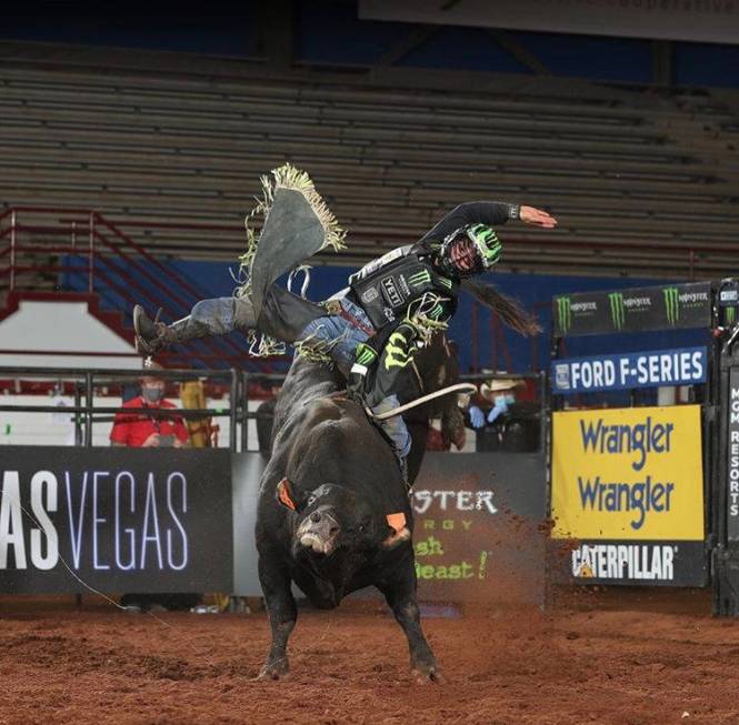 Even after injuring his ribs on the final day of the PBR’s three-weekend closed-to-fans stop ...