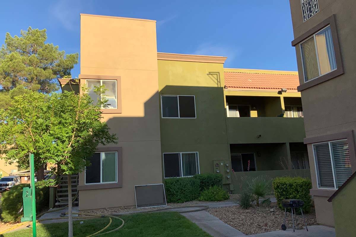 Firefighters with Las Vegas Fire Department put out a fire in an apartment at 1820 N. Decatur D ...