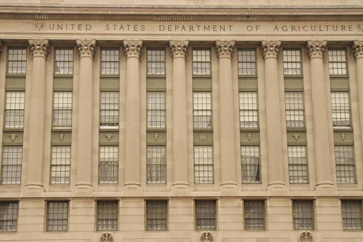 Front facade of the Department of Agriculture in downtown Washington D.C. (Getty Images)