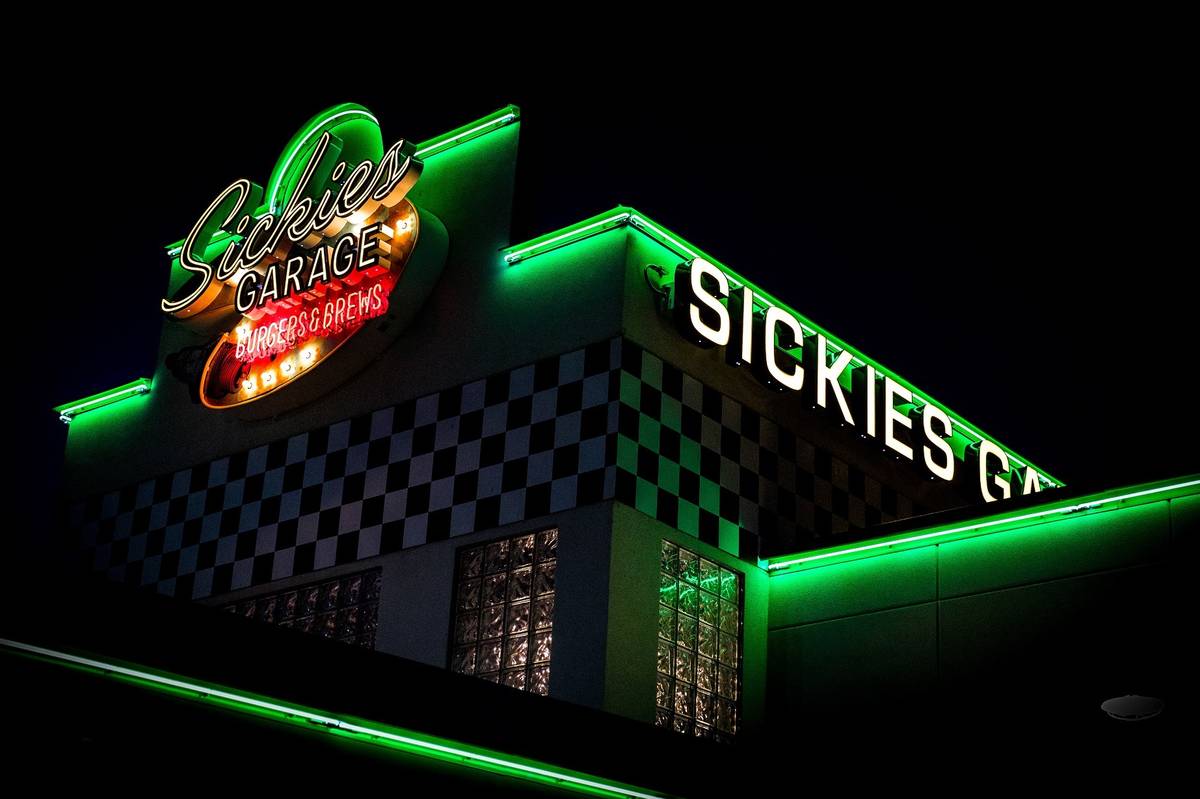 Sickies Garage Burgers & Brews will open in Town Square in the fall. (Sickies Garage)