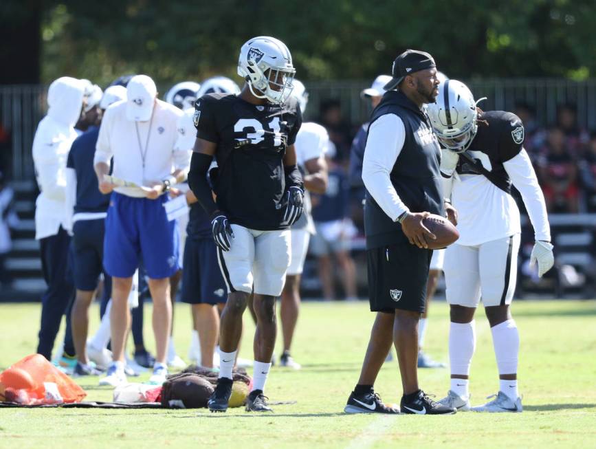 Oakland Raiders cornerback Isaiah Johnson (31) waits to drill during the NFL team's joint train ...