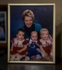 Photo of Phyllis Wyant with her grandchildren in the home of her relatives Tracy and David LaMo ...