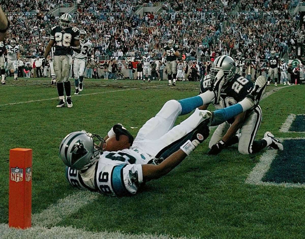 Carolina Panthers Willie Green (86) scores a second quarter touchdown against the Cowboys in t ...