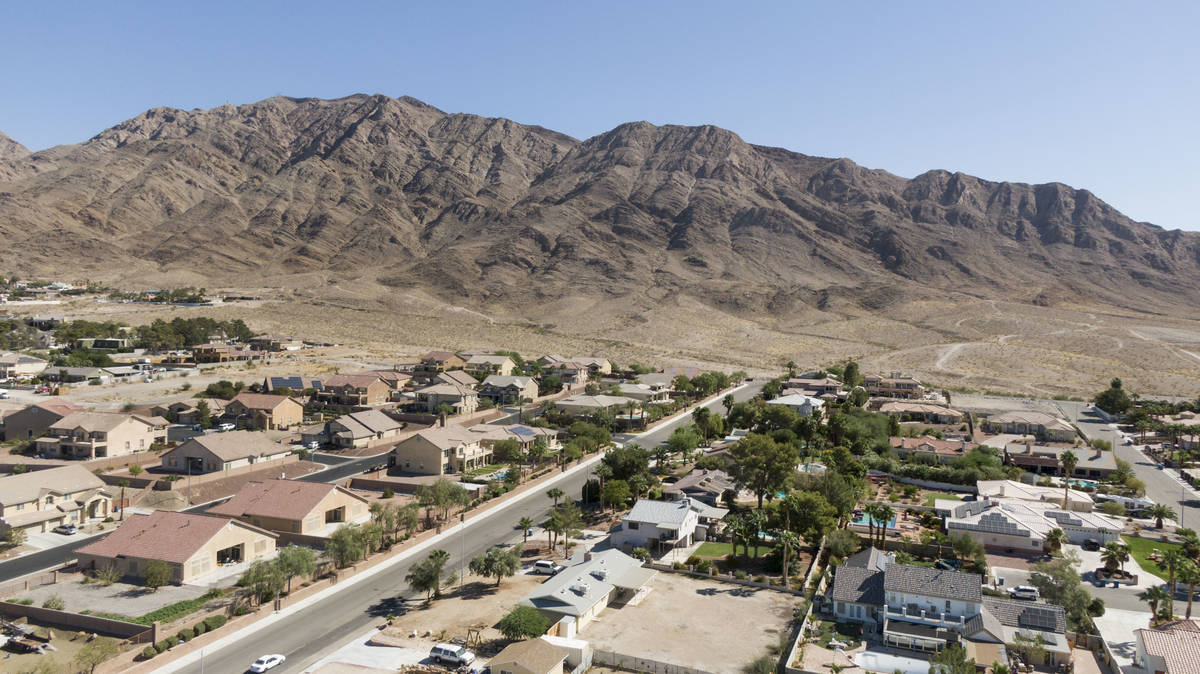 An aerial view of homes near Montana Avenue and Los Feliz Street in Las Vegas on Thursday, Octo ...