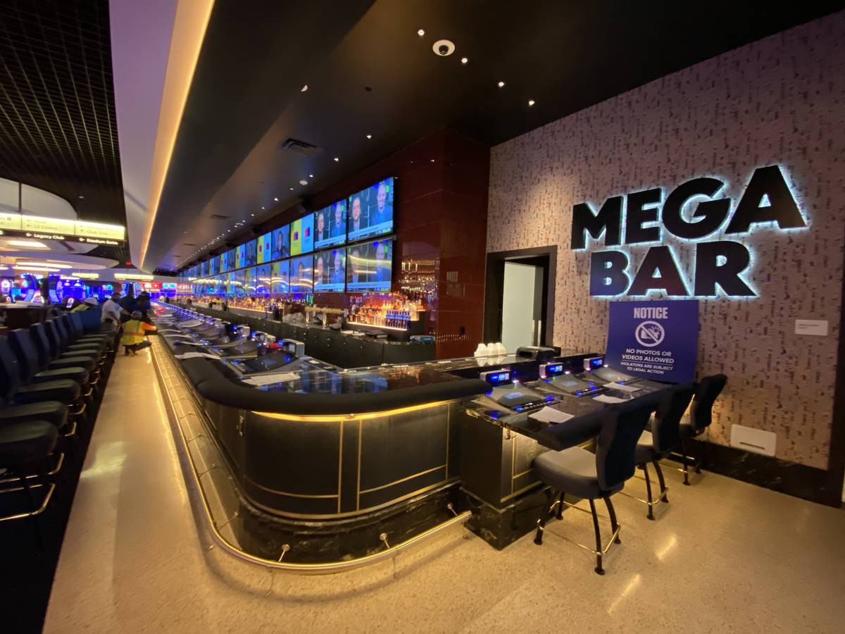 A look at 165-foot Mega Bar at Circa is shown on Monday, Oct. 19, 2020. (John Katsilometes/Las ...