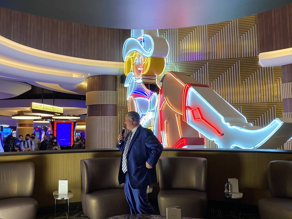 Circa co-owner Derek Stevens is shown with the Vegas Vickie sign at the new resort on Tuesday, ...