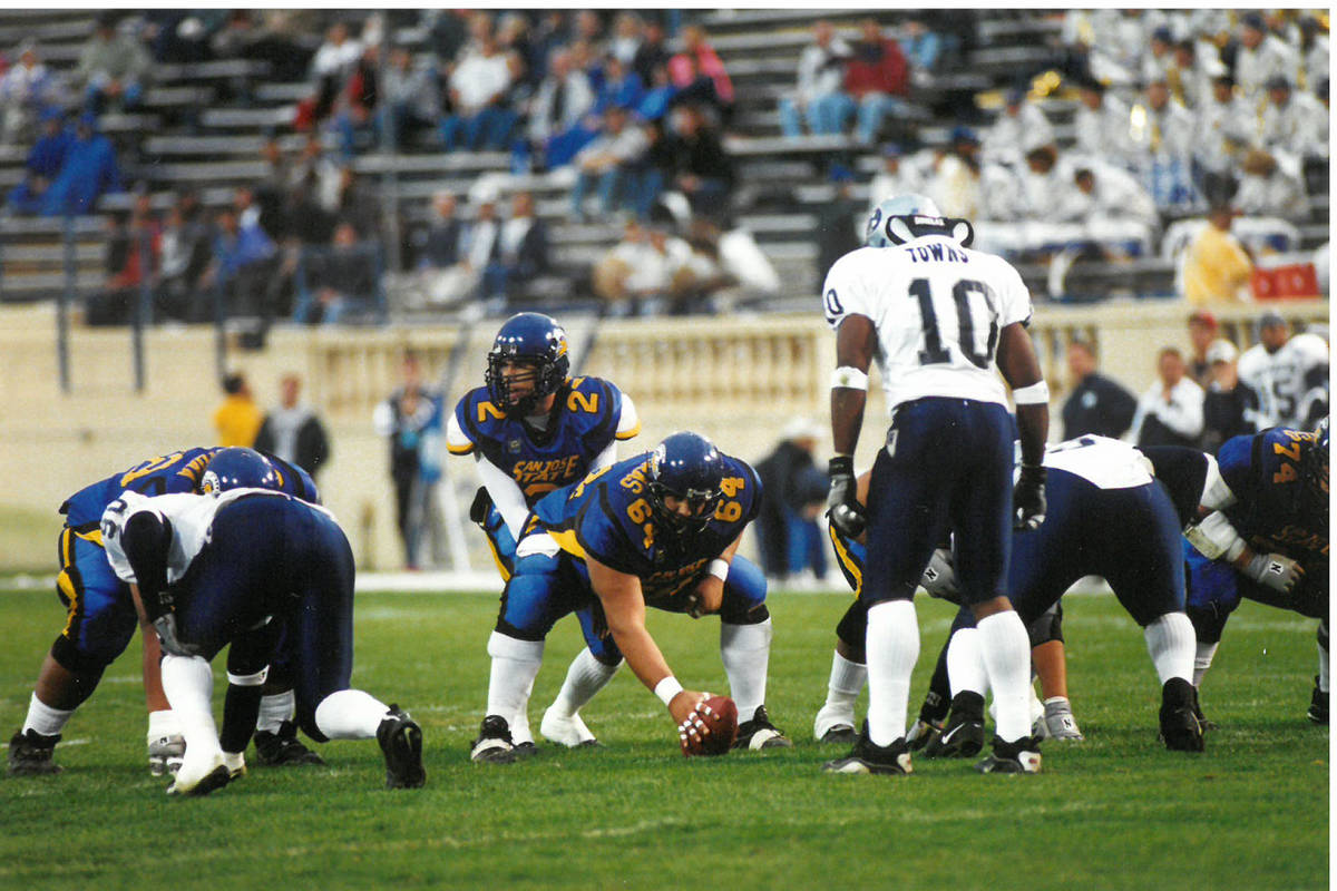 Marcus Arroyo as quarterback for the San Jose Spartans in 2001. (Ron Fried)