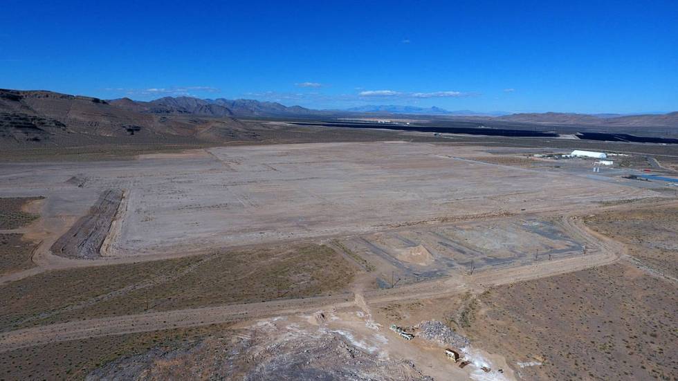 Aerial view of 900 acres at Apex Industrial Park that Faraday Future put on the market for $40 ...