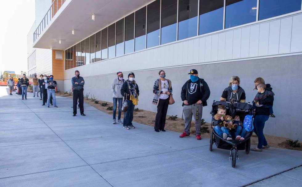 Fans line up to enter for the opening day at the Henderson Silver Knights practice facility wit ...
