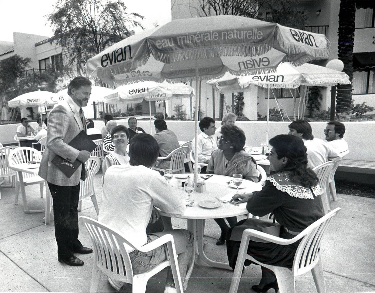 The outdoor dining scene at Pamplemousse restaurant in 1986. (Review-Journal file)