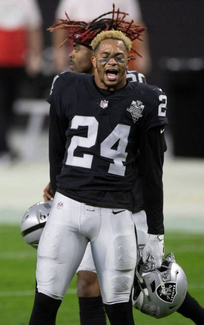 Las Vegas Raiders strong safety Johnathan Abram (24) warms up before the start of an NFL footba ...