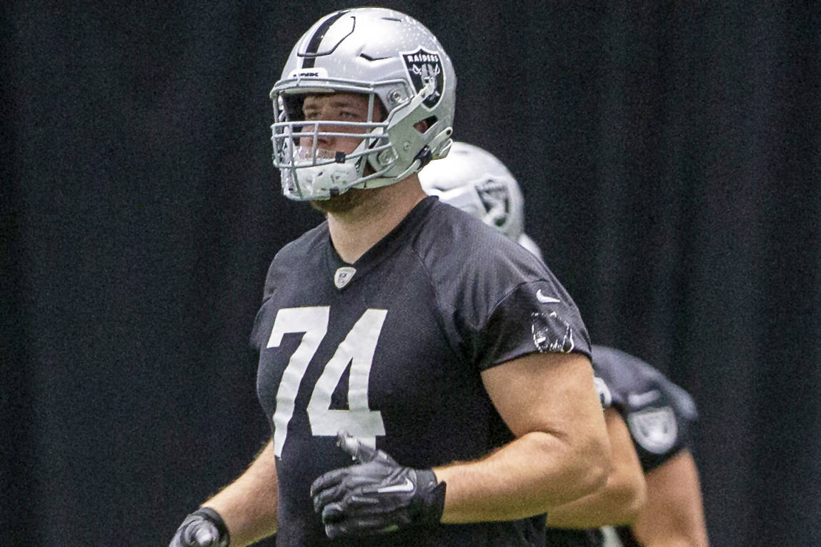 Las Vegas Raiders offensive tackle Kolton Miller (74) runs during a practice session at the Int ...