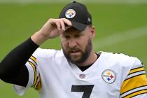 Pittsburgh Steelers quarterback Ben Roethlisberger (7) warms up before an NFL football game aga ...