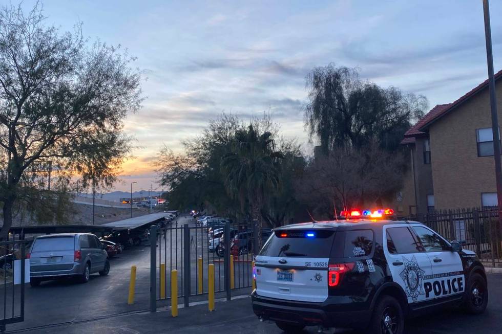 Las Vegas police investigate a shooting in the 5400 block of Mountain Vista Street on Thursday, ...