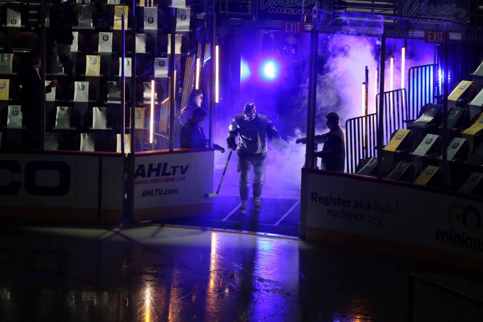 Henderson Silver Knights forward Dylan Sikura (15) takes the ice for an AHL hockey game against ...