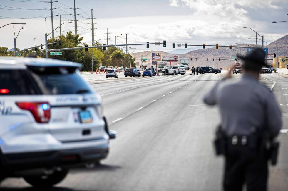 Nevada Highway Patrol investigate a suspected DUI crash that left 2 people dead at the intersec ...