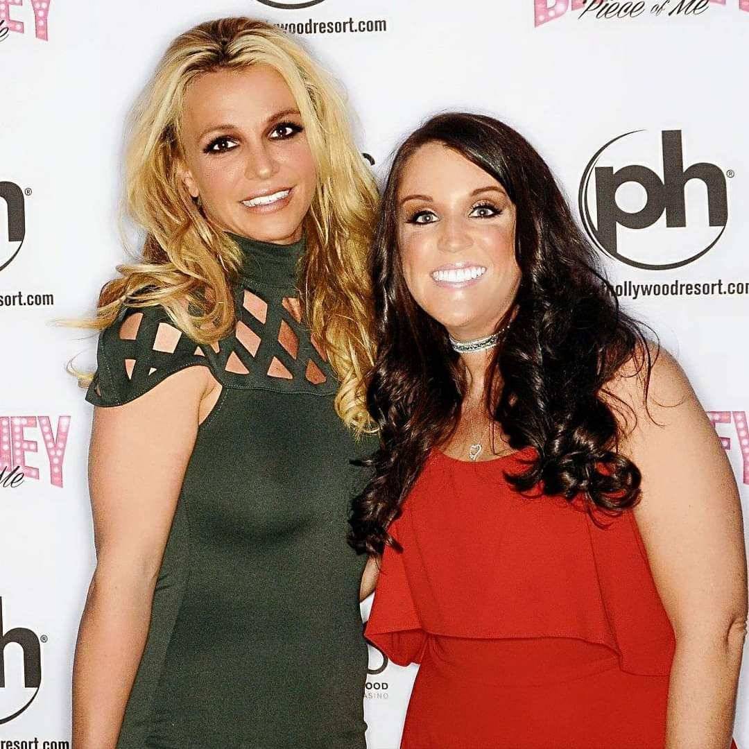 Britney Spears is shown with fan Crystal Wellman at Planet Hollywood on Oct. 18, 2017. (Crystal ...