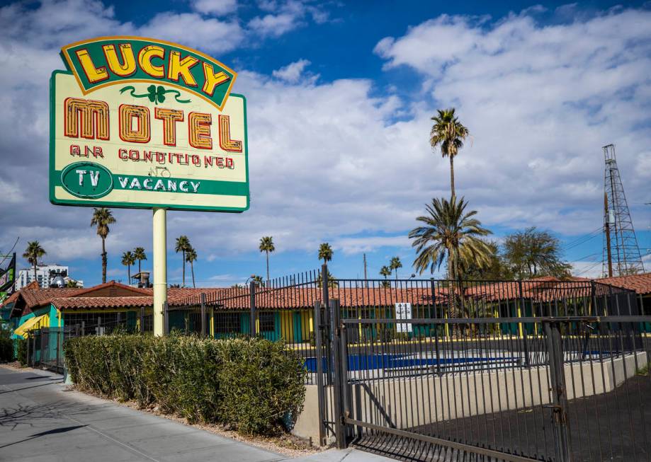 The former Lucky Motel at 1111 East Fremont St. in Downtown Las Vegas owned by Tony Hsieh phot ...