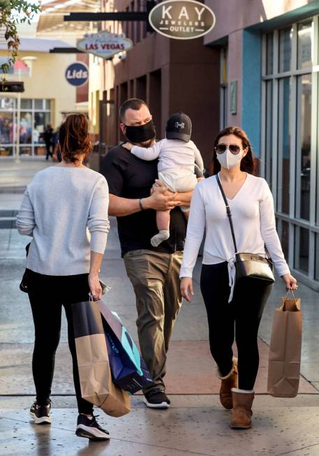 Shoppers at Las Vegas Premium Outlets North Monday, March 8, 2021. (K.M. Cannon/Las Vegas Revie ...