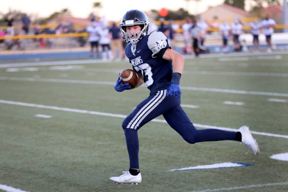 Meadows' Ryan Hannig (23) runs the ball for a touchdown in the second quarter of the football g ...