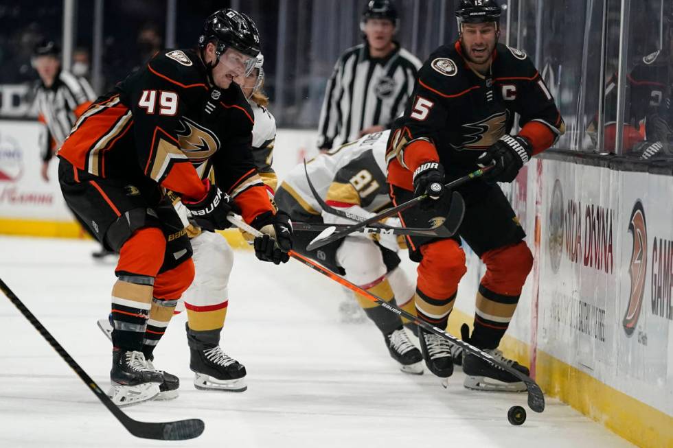 Anaheim Ducks left wing Max Jones (49) takes control of the puck during the second period of an ...