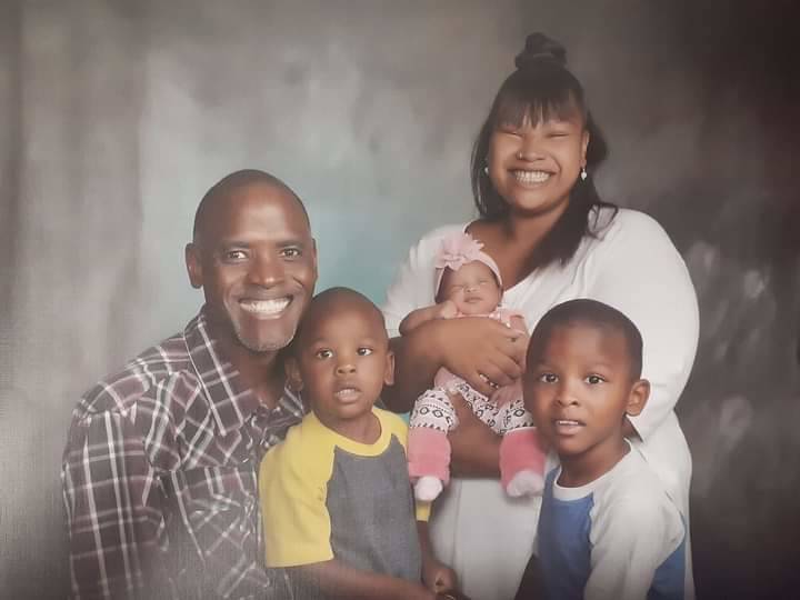 Fredrick Mason with his wife, Kendra Mason and their three youngest children. (Courtesy of Kend ...