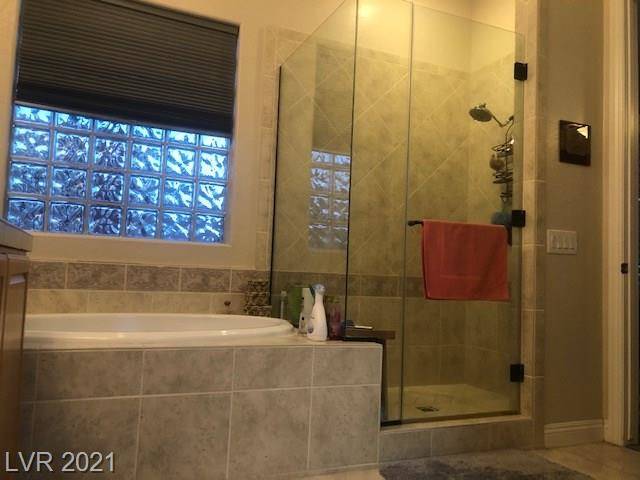 A bathroom at 3909 Fledgling Drive in North Las Vegas (Jeffrey L. Prenger)