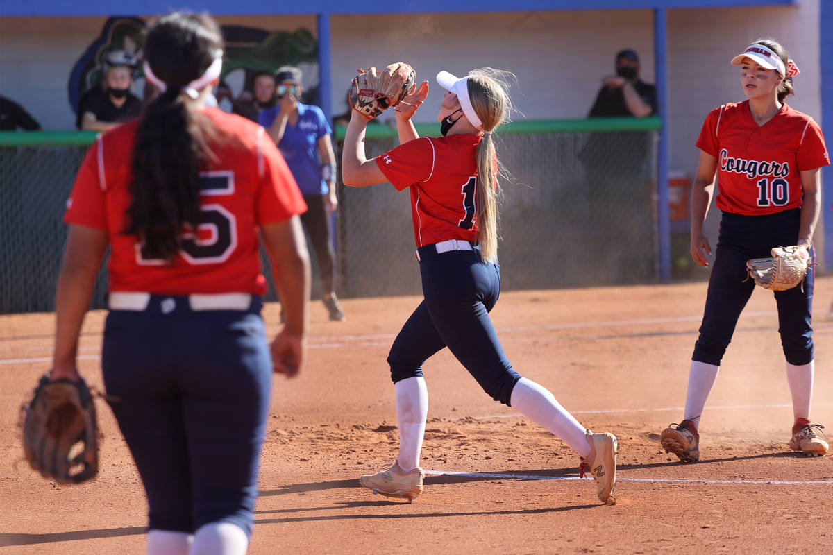 Coronado's pitcher Kendall Selitzky (11) makes a catch for an out in the fifth inning of a soft ...