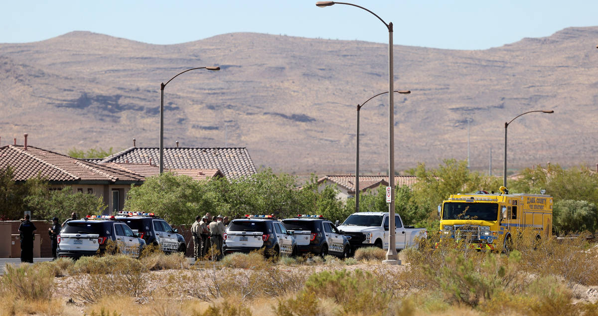 Las Vegas police investigate on Buffalo Drive near Cactus Drive after reports of a gas leak and ...