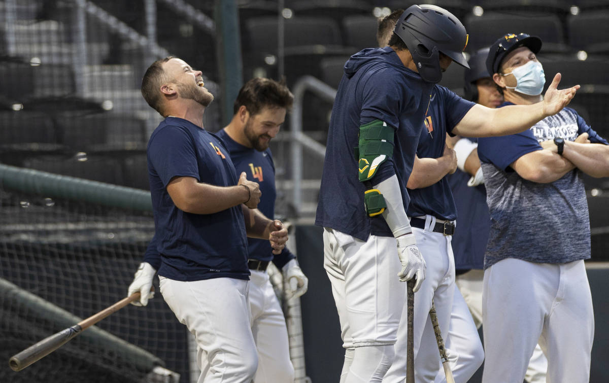 Aviators players joke around during batting practice at Las Vegas Ballpark on Tuesday, May 4, 2 ...