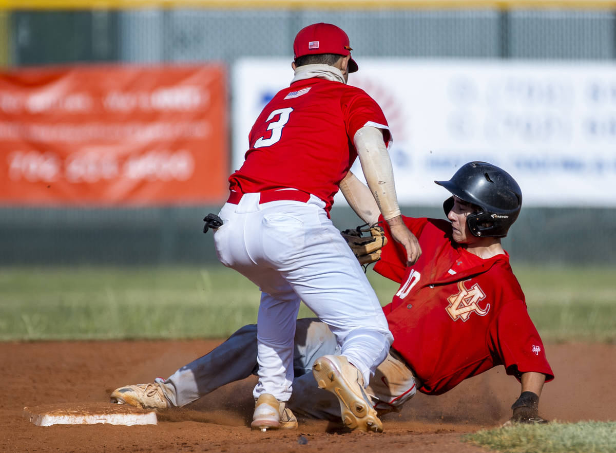 Liberty infielder Braiden Galvin (3) tags out Arbor View runner Park Roeder (10) during the thi ...