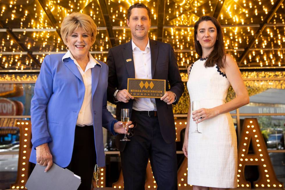 Las Vegas Mayor Carolyn Goodman, from left, Plaza hotel-casino CEO Jonathan Jossel, and Cynthia ...