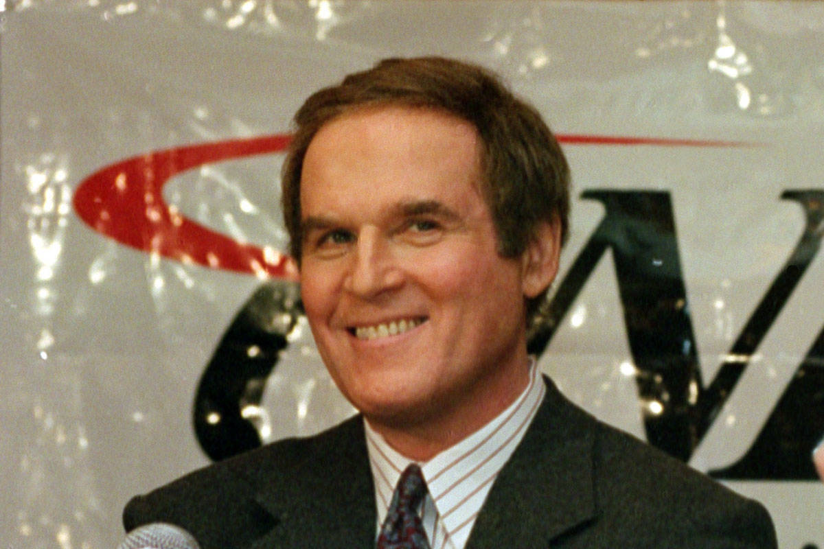 Actor/comedian Charles Grodin, posing before a CNBC-TV banner, is introduced as the cable telev ...