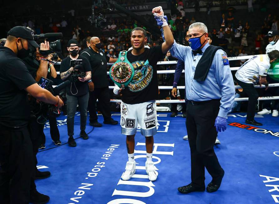 Devin Haney celebrates after defeating Jorge Linares by unanimous decision in the WBC lightweig ...