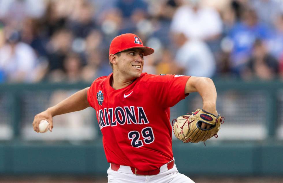 Arizona starting pitcher Chase Silseth (29) pitches against Vanderbilt in the fourth inning dur ...