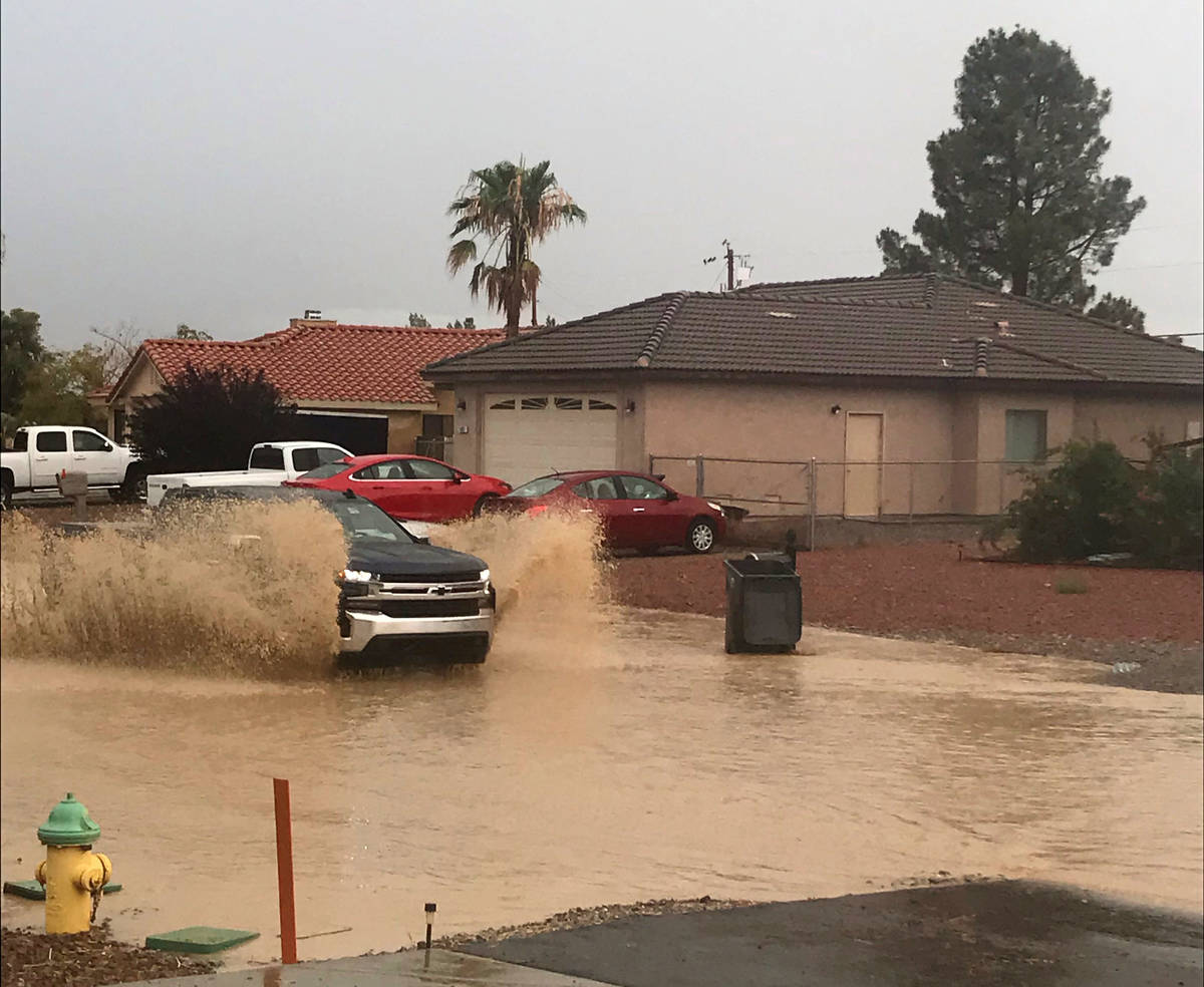 Flooding continues in Pahrump. (Ann Riget Noha)