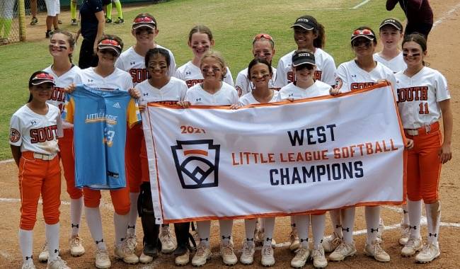 Summerlin South celebrates its West Region championship on July 30. Photo courtesy of Trisha Ch ...