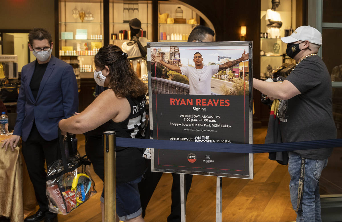 Fans wait in line to meet former Golden Knights player Ryan Reaves during a Send-Off Party at P ...