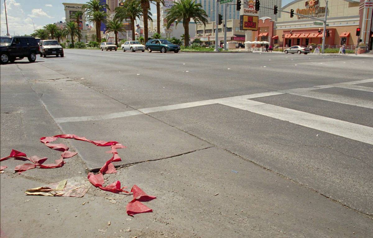 The intersection of Harmon and Las Vegas Blvd., in Las Vegas, Sunday, Sept. 8, 1996, where rap ...