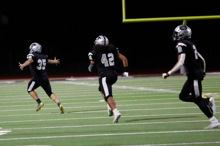 Palo Verde High School's Noah Alvares (35) celebrate his winning field goal with Donovan Bell ( ...