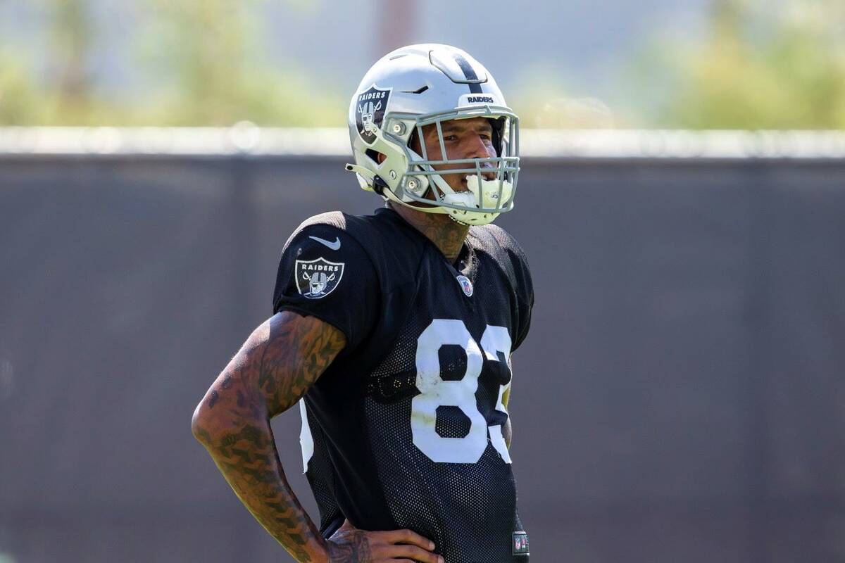 Raiders tight end Darren Waller (83) during team practice at the Raiders Headquarters at the In ...