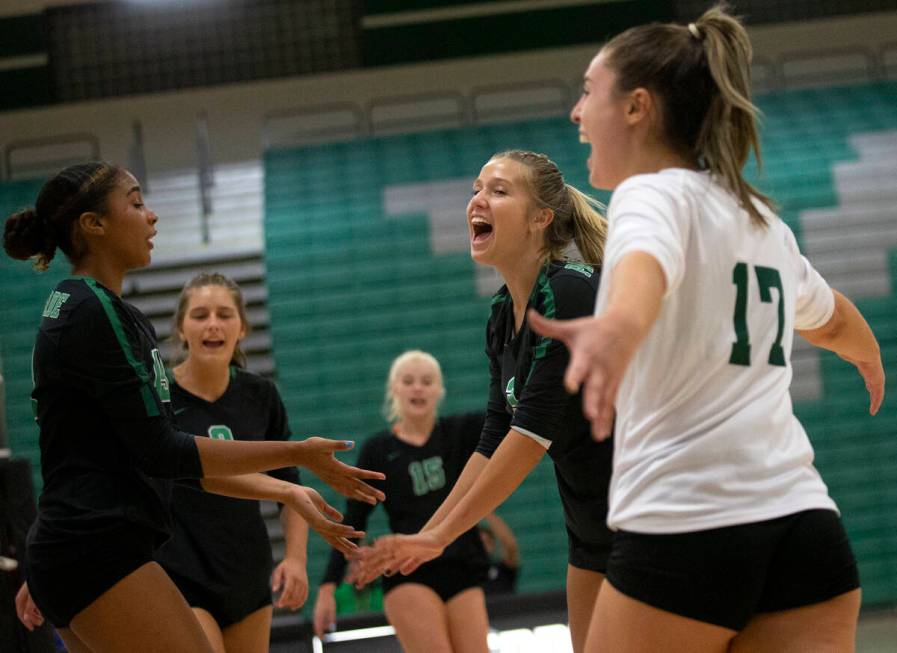 From left, Palo Verde players Dani Robinson, Lincoln Common, Rilee Read, C.J. Hausler and Brook ...